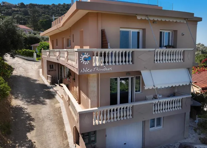 Niko Daire Lassi (Kefalonia)